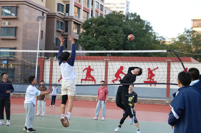 为整个俱乐